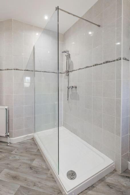 The Hideaway Villa Кливлис Екстериор снимка